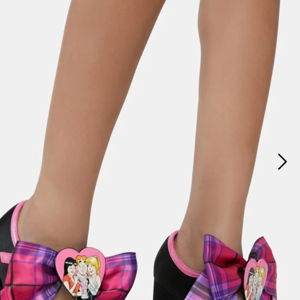 Dolls kill Plaid Bow Women's Shoes with Cartoon Heart Detail